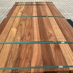Ca. 66x Guyana Teak Planken Geschaafd, 25x90mm, lengte 215cm